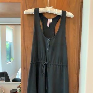 Francesca’s waist tie jersey dress